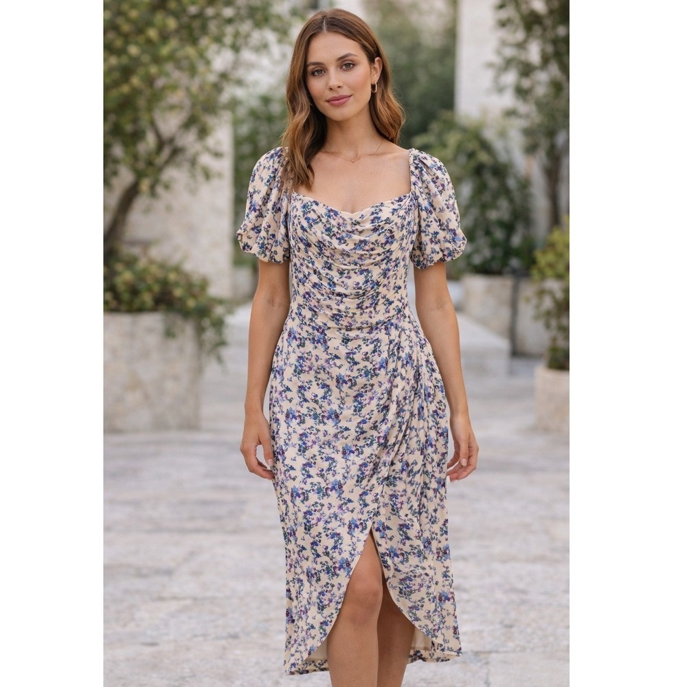 New ASTR The Label Cream‎ Multi Ditsy Floral Smocked Puff Sleeve Midi Dress M